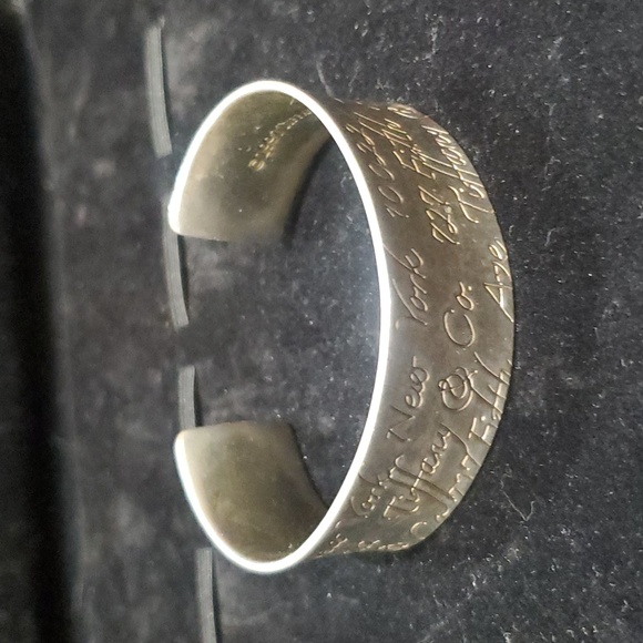 Authentic Tiffany & Co. 1997 Fifth Ave New York Sterling 925 Cuff Bracelet 6" - Picture 2 of 10